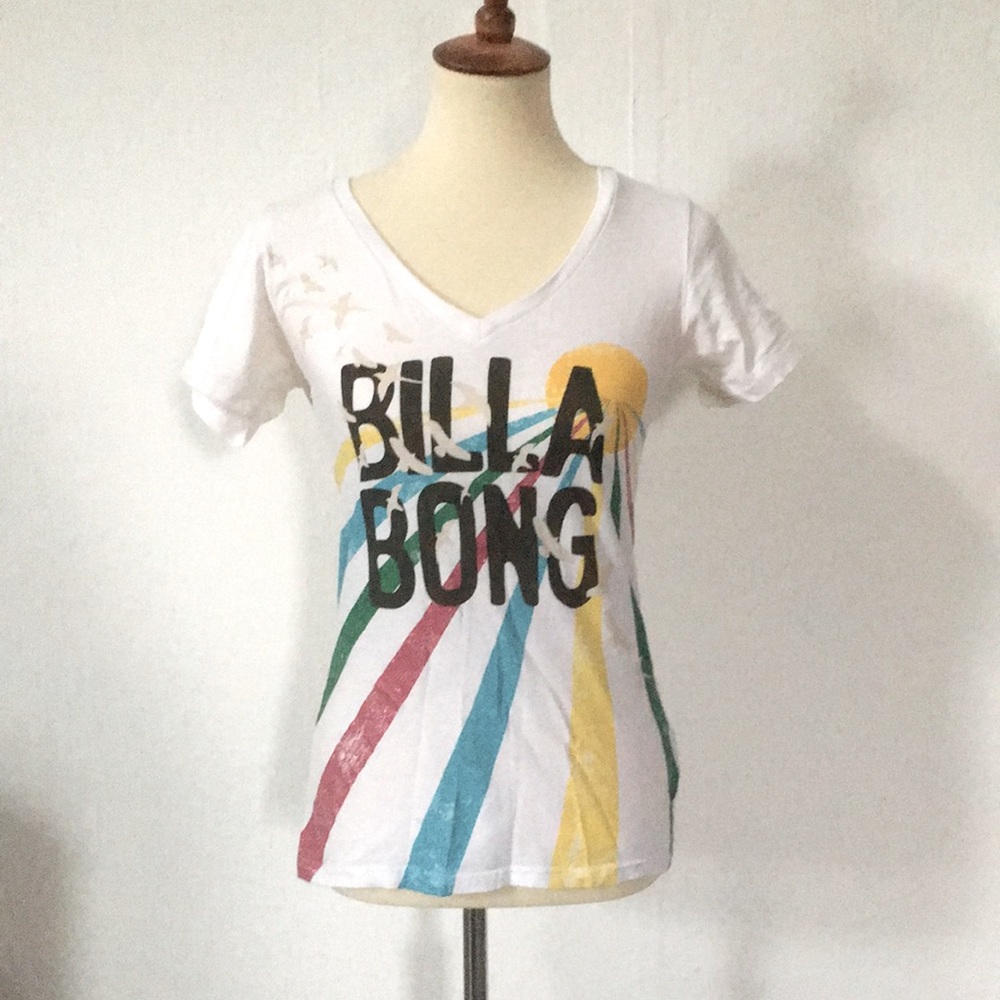 🌱 LAST CHANCE! 🌱 Billabong tee